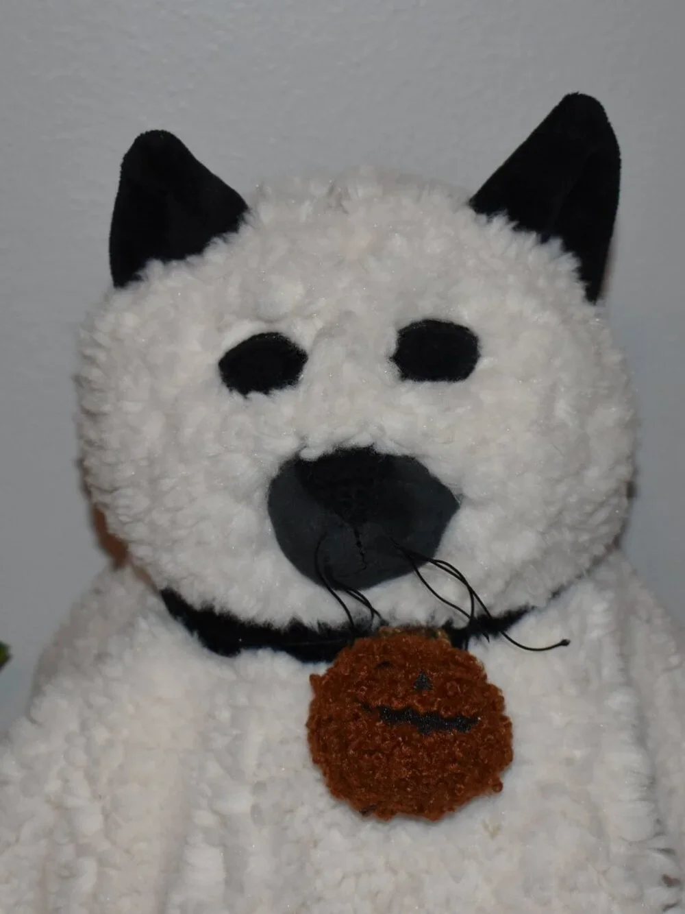 Pottery Barn Cleo The Cat Sherpa Ghost Shaped Pillow Halloween Decor